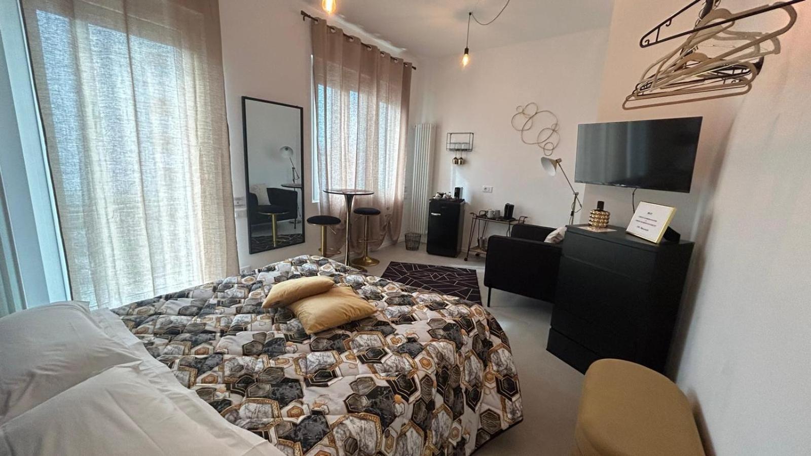 Comfort Accommodation Suite & Le Camere Bergamo Exteriör bild