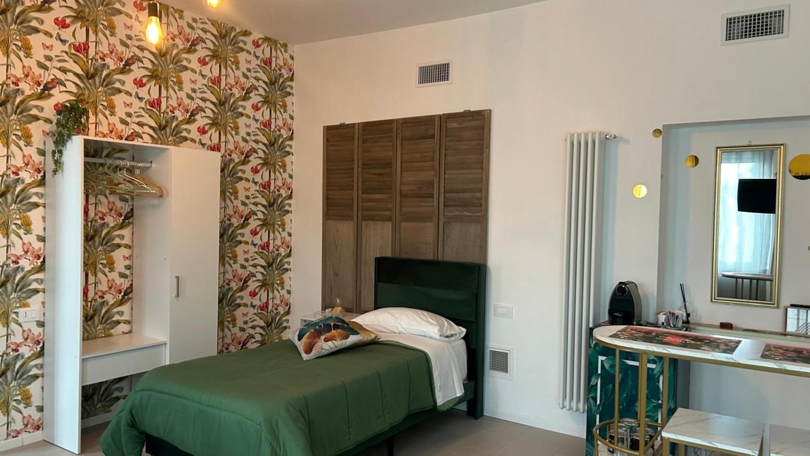 Comfort Accommodation Suite & Le Camere Bergamo Exteriör bild