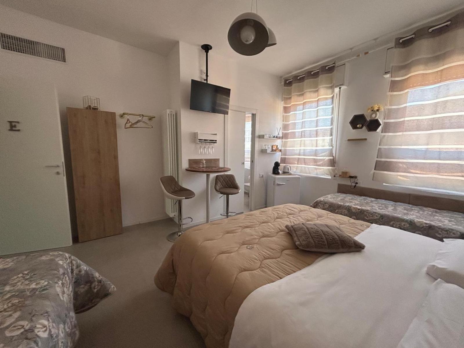 Comfort Accommodation Suite & Le Camere Bergamo Exteriör bild
